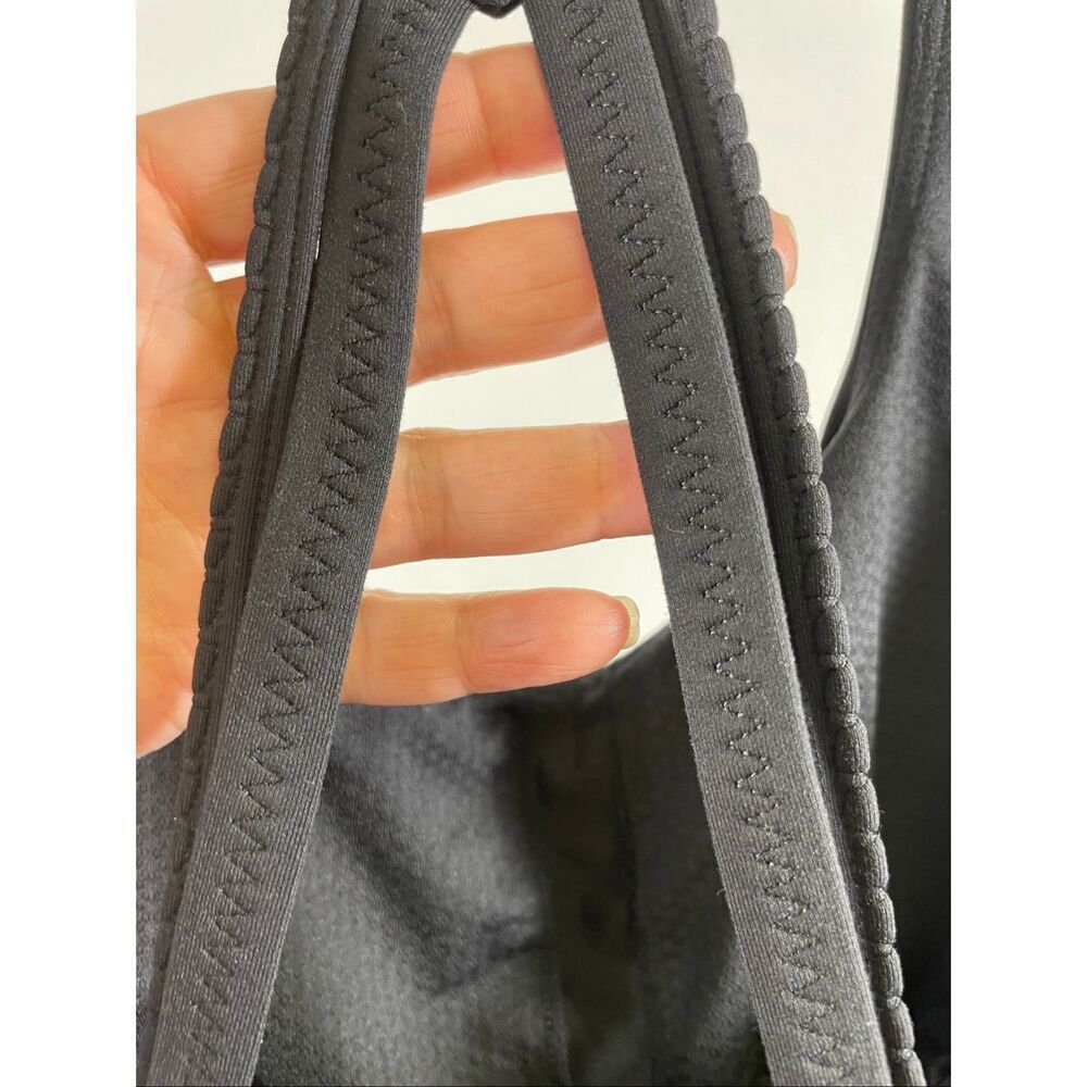 Lululemon Power Technique Black and Gray Top Size 4 - Picture 6 of 9